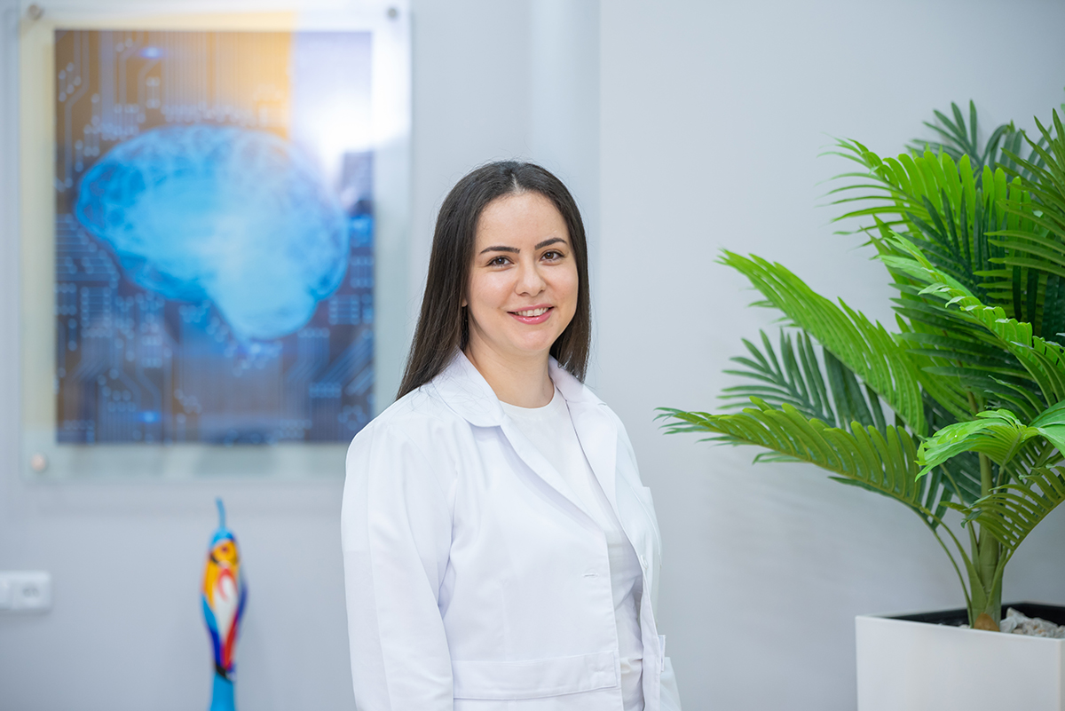 Մանե Ավետիսյան