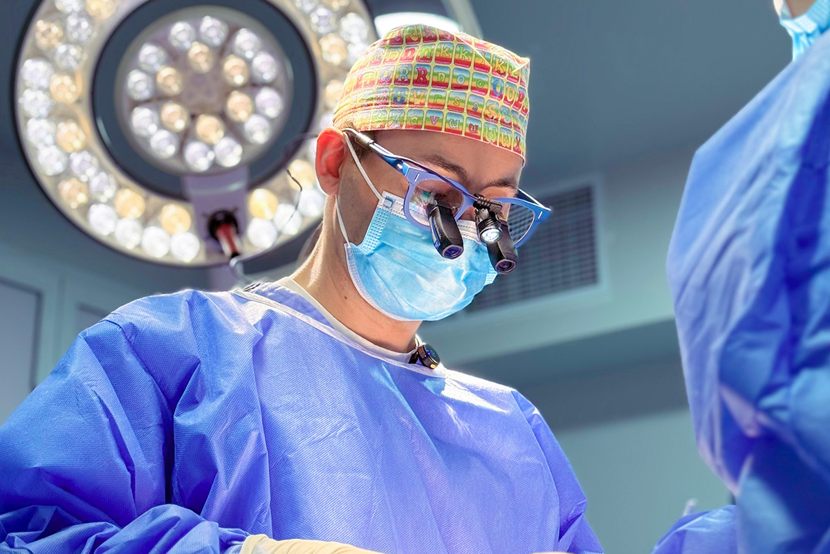 Хирургия головы и шеи